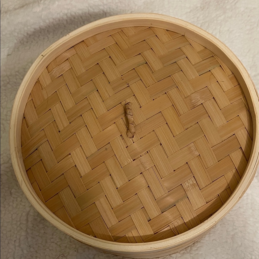 NWOT 10 inch Bamboo Steam Basket - Picture 2 of 3